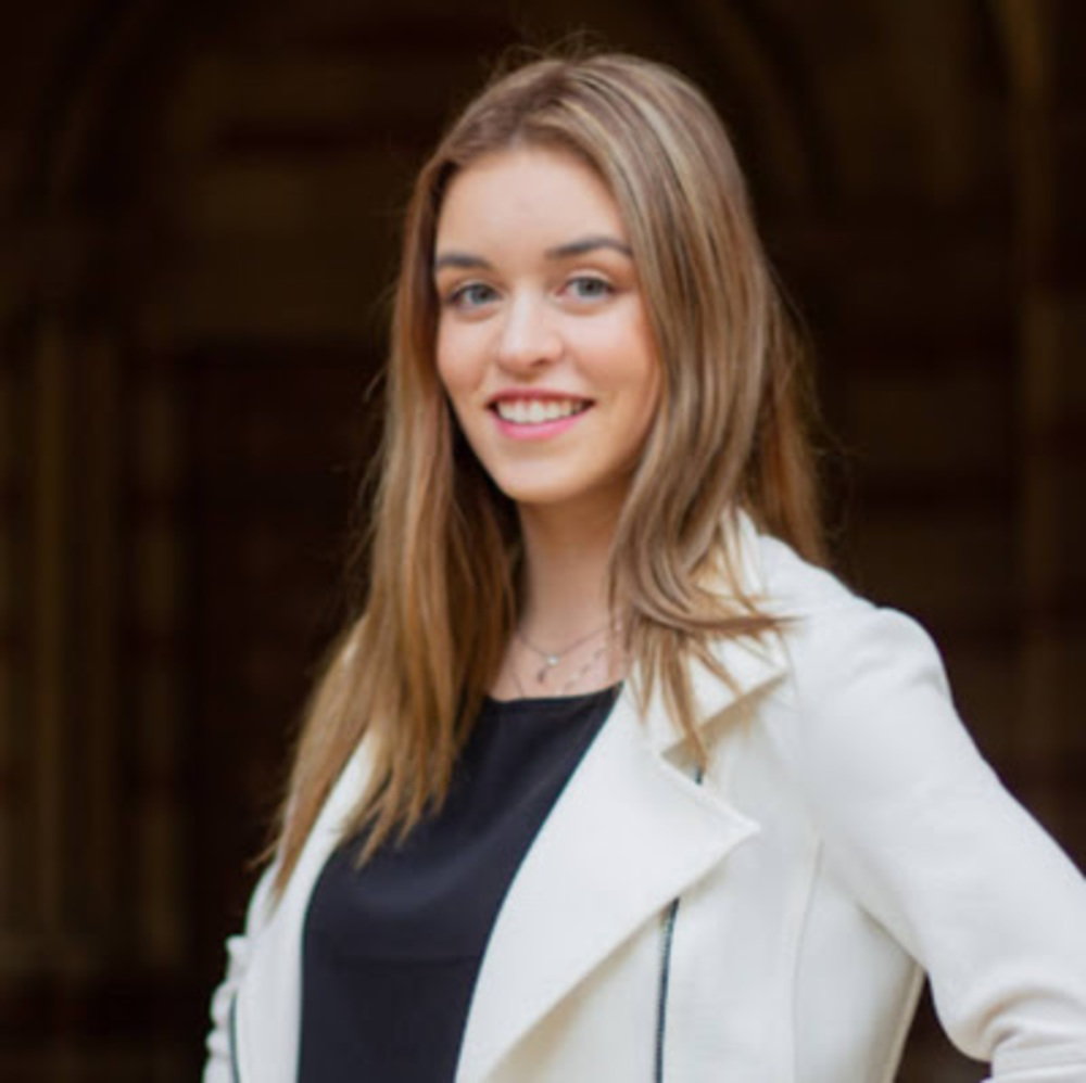 Meet your Posher, Andrea